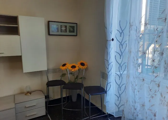 Comfortable One Bedroom Apartment With Parking Space In The Center Of Genoa