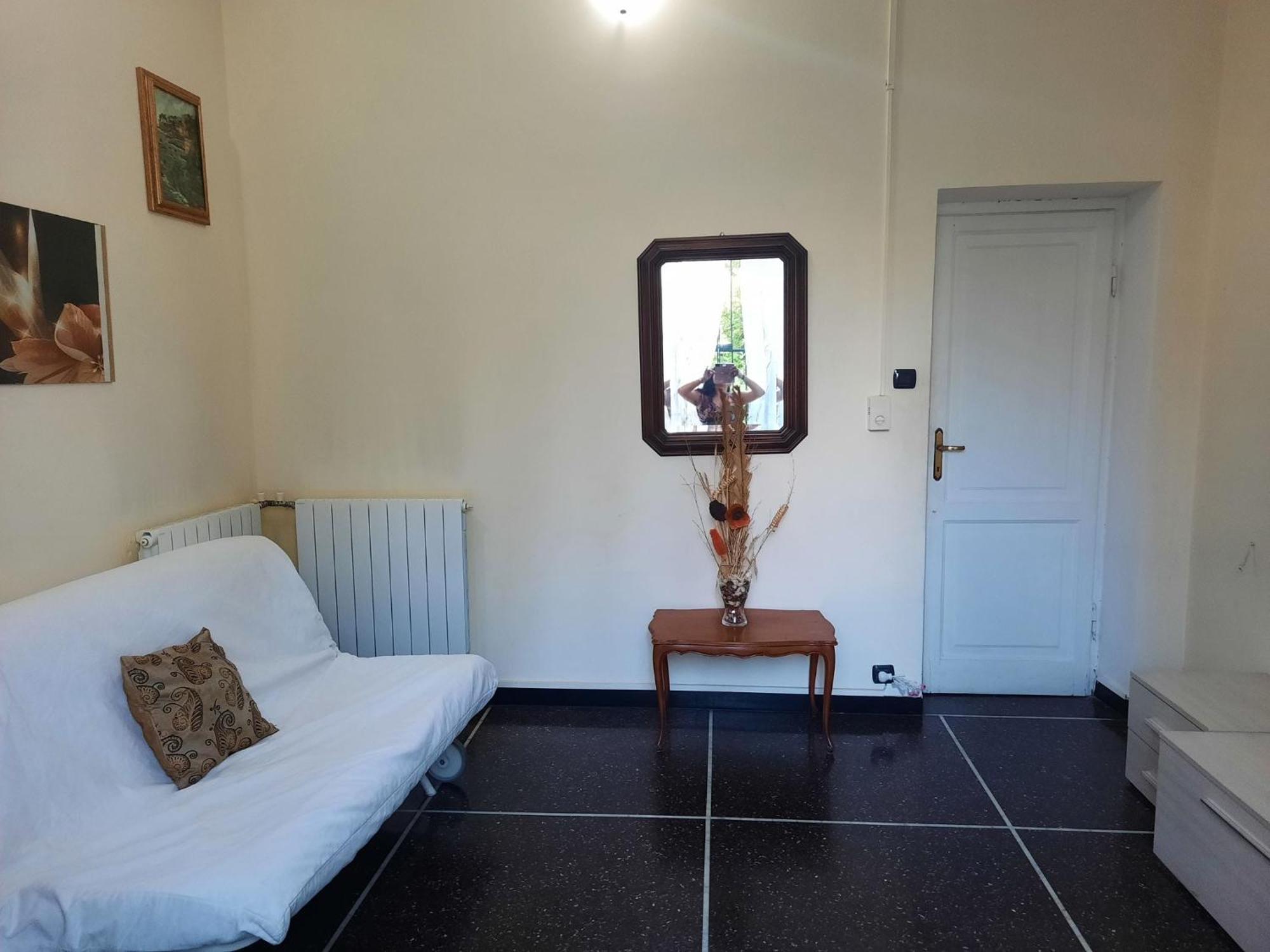Comfortable One Bedroom With Parking Space In The Center Of Appartamento