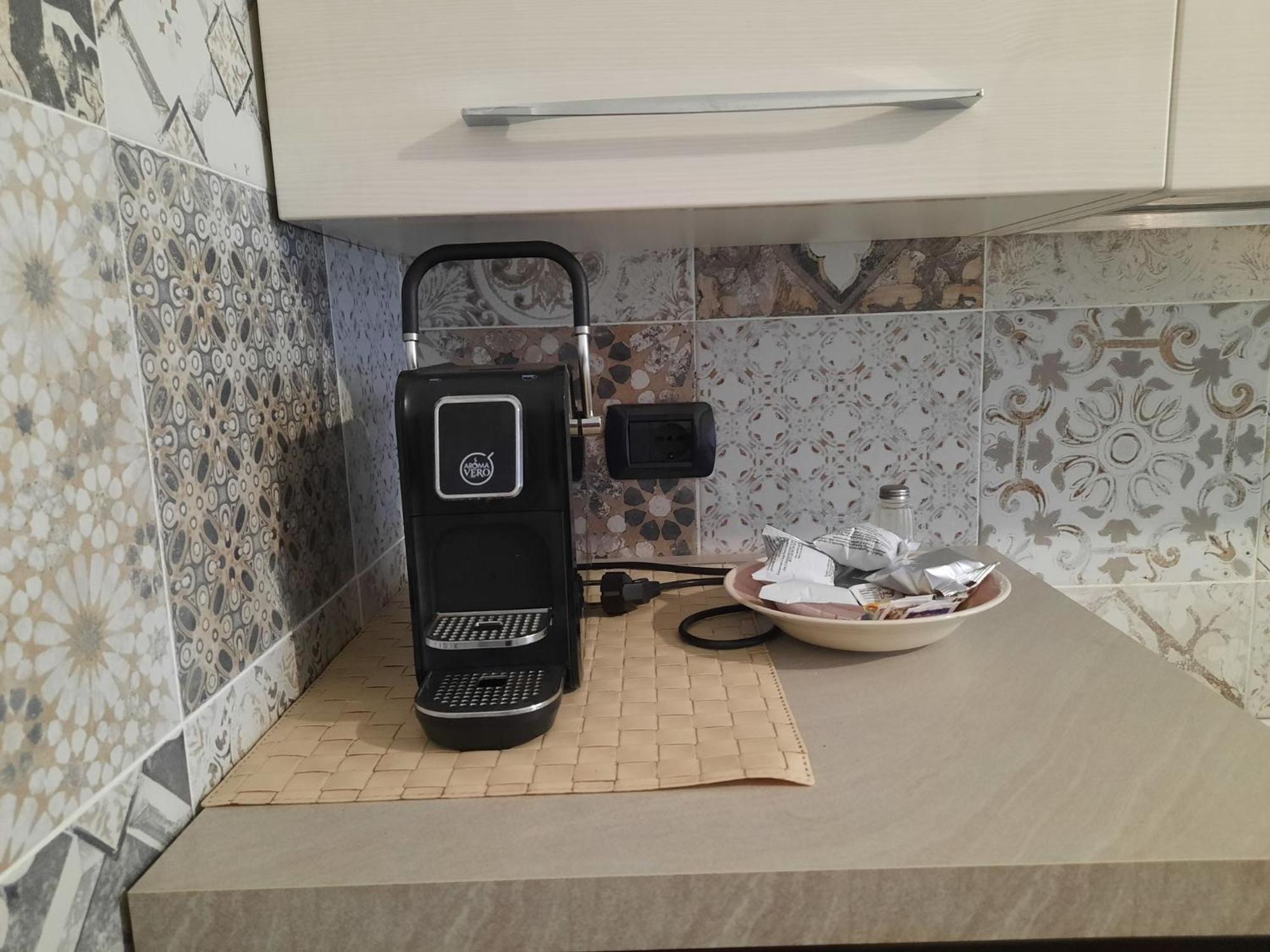 Appartamento Comfortable One Bedroom With Parking Space In The Center Of Genova