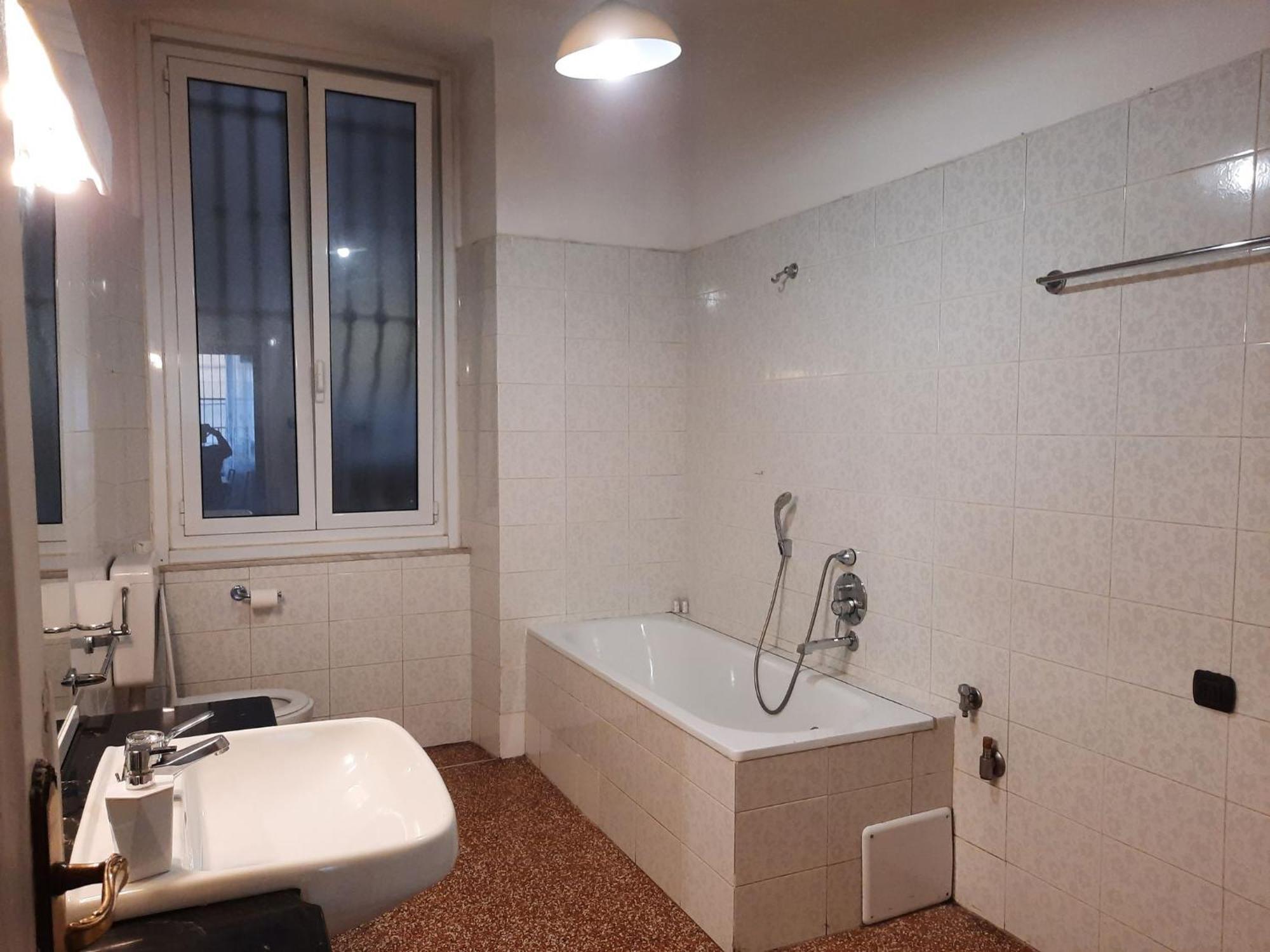 Comfortable One Bedroom With Parking Space In The Center Of